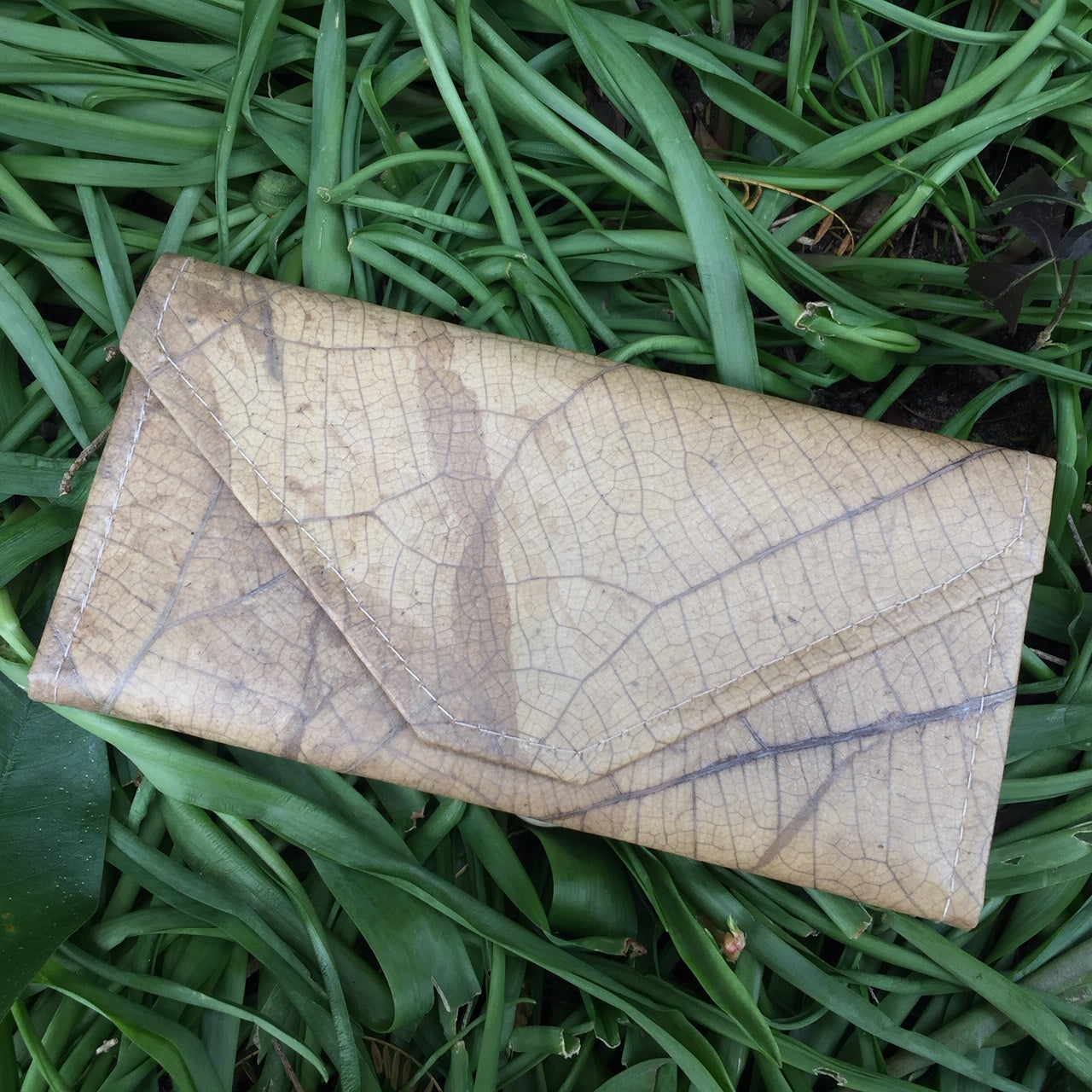 Vegan Leaf Leather Women's Envelope Wallet Natural - I Am The Animal