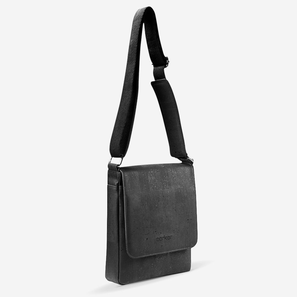 Cork Vegan Messenger Bag Medium Tablet Corkor Black - I Am The Animal