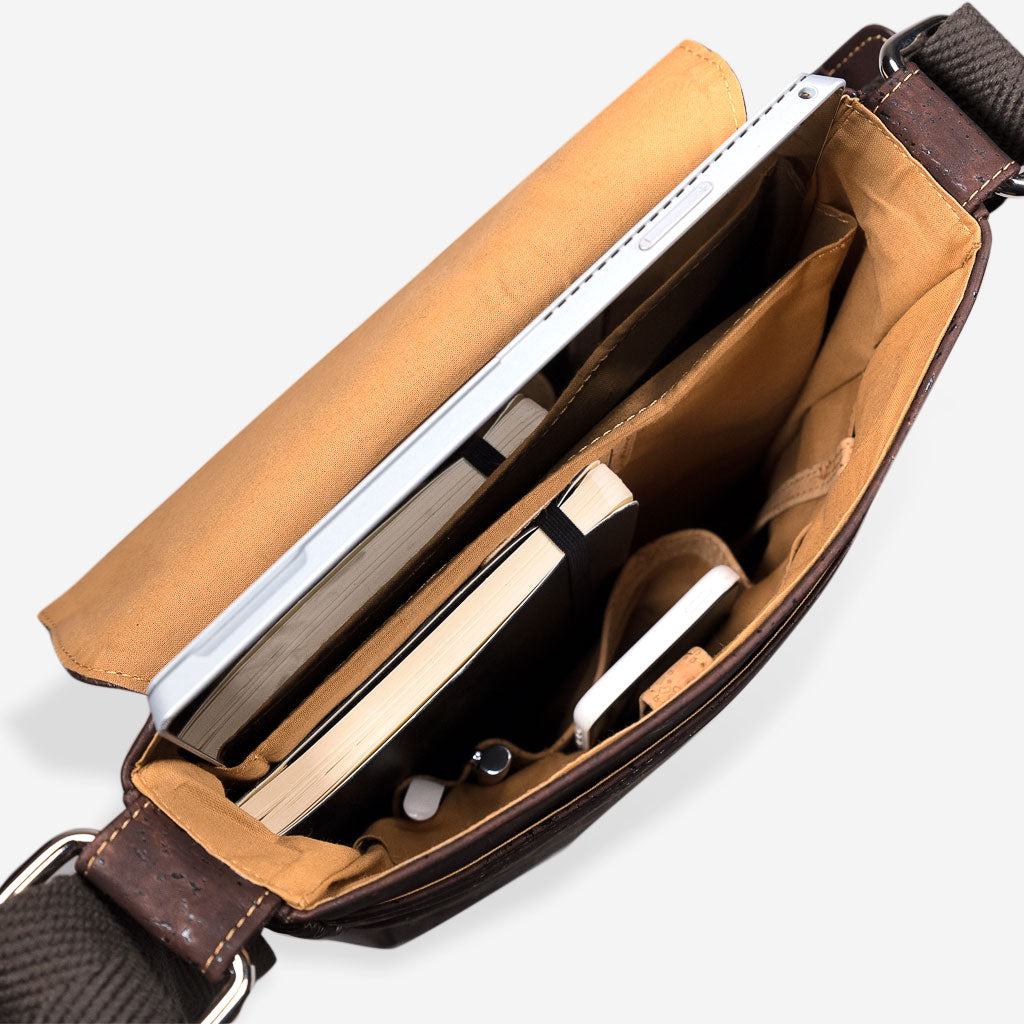 Cork Vegan Messenger Bag Medium Tablet Corkor Dark Brown - I Am The Animal